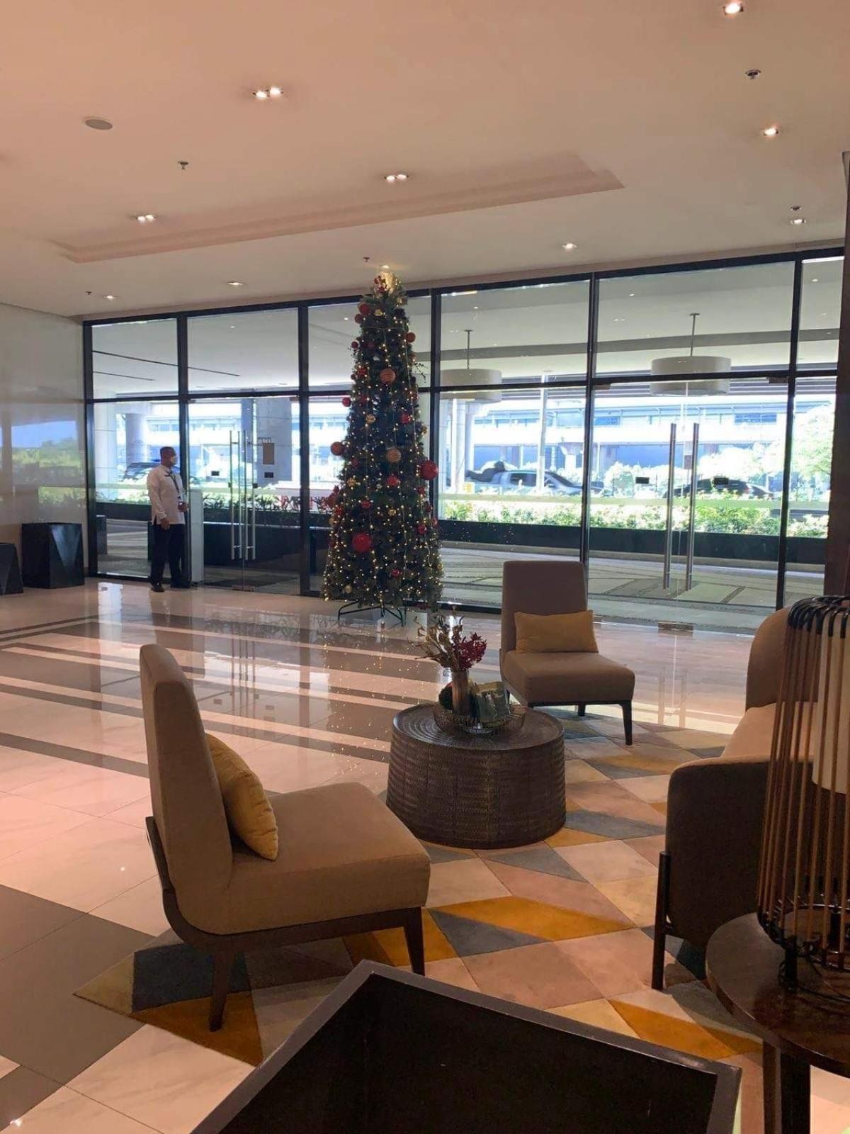 81 Newport Blvd Cluster 4 Unit B 3Rd Flr By Rechelle Nunag Pasay Eksteriør bilde