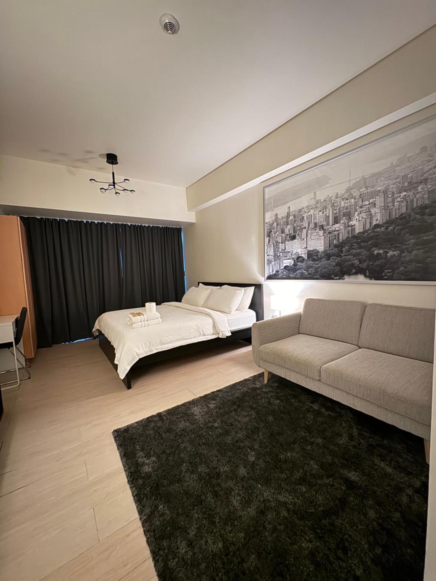 81 Newport Blvd Cluster 4 Unit B 3Rd Flr By Rechelle Nunag Pasay Eksteriør bilde